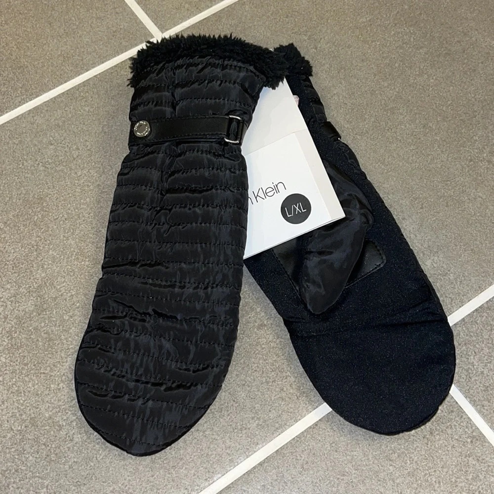 CALVIN KLEIN Black stitched Fleece Lined new Women's Mittens Mitts L/XL glovess